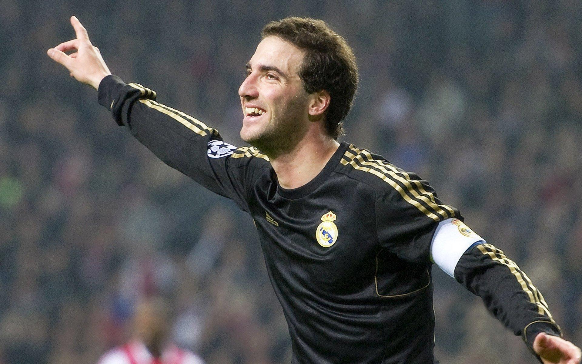 欧联杯焦点战裁判揭晓 罗马尼亚名哨拉杜-佩特雷斯库执掌维拉vs拜仁巅峰对决