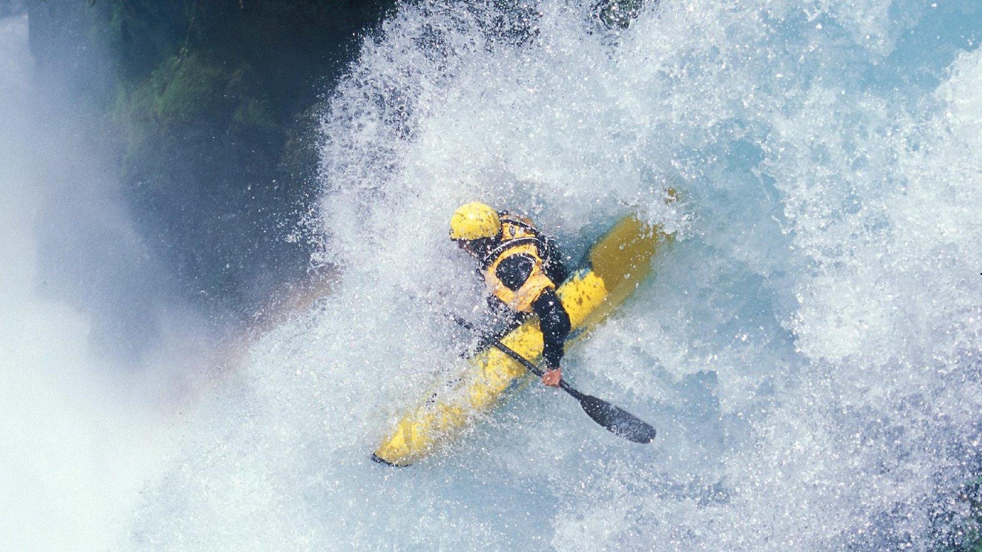 德甲战火重燃!下半程冠军争夺本周末震撼开启,拜仁、勒沃库森与黑马激战正酣